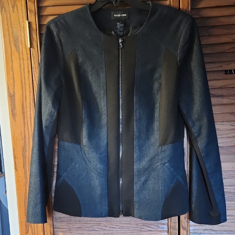 Women's Black Focus 2000 Women's Jacket